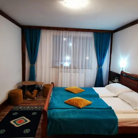 Hotel Romanitza 3*